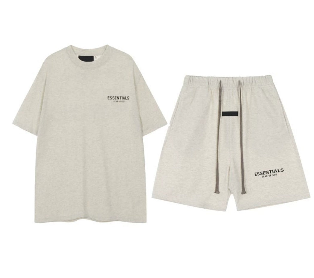 ESSENTIALS ZOMER SET 2