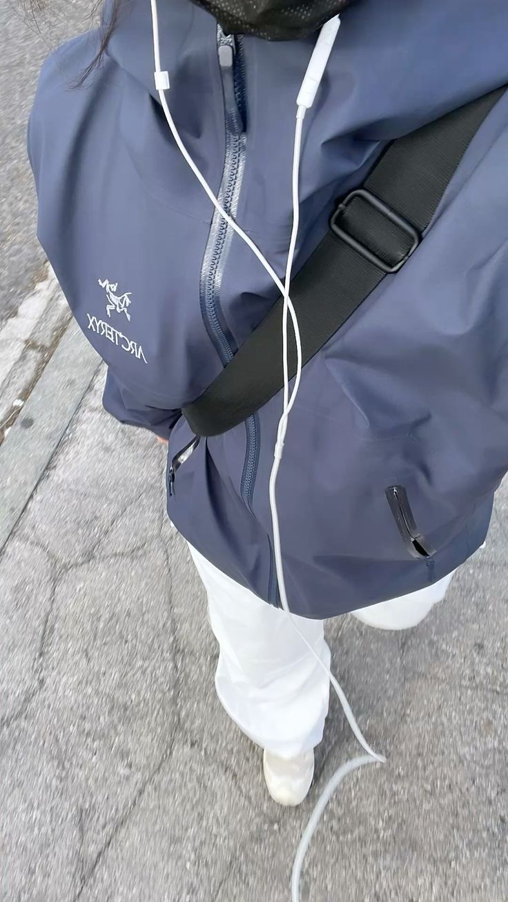 Arc’teryx Jas – Zwart & Blauw